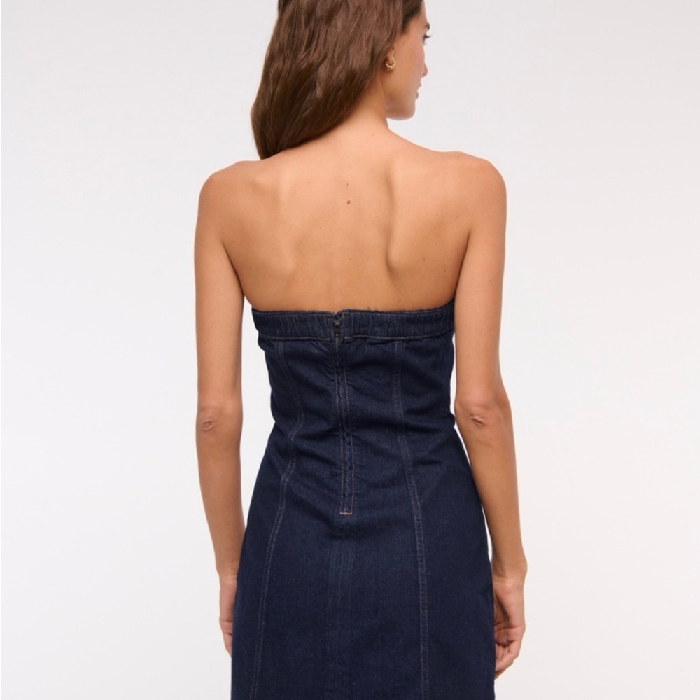 A&F Mara Strapless Denim Mini Dress - Picture 5 of 7